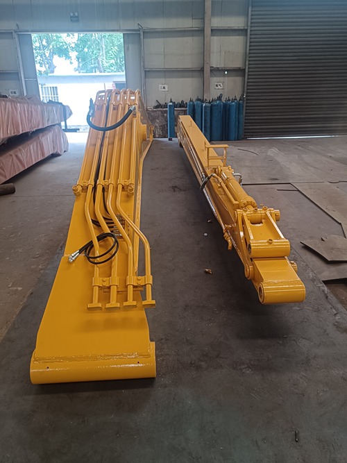 挖掘機(jī)加長(zhǎng)臂改裝廠 挖掘機(jī)加長(zhǎng)臂改裝廠