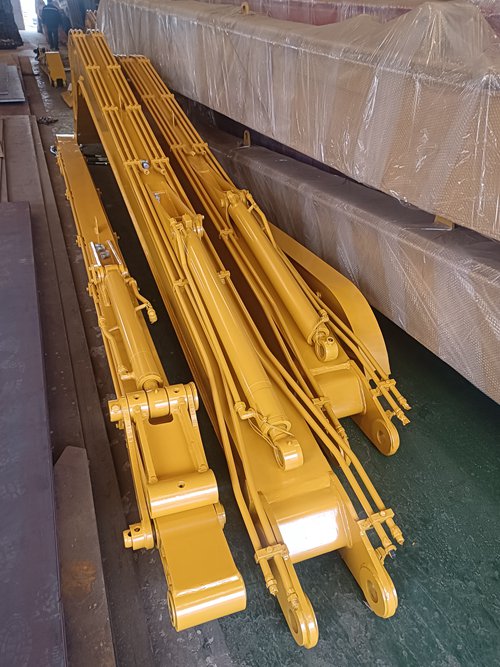 挖掘機(jī)加長臂改裝